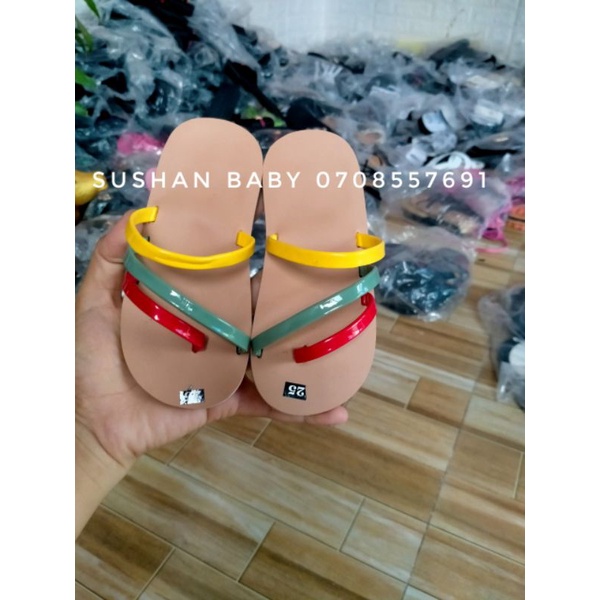 Dép lê 3 quai cho bé