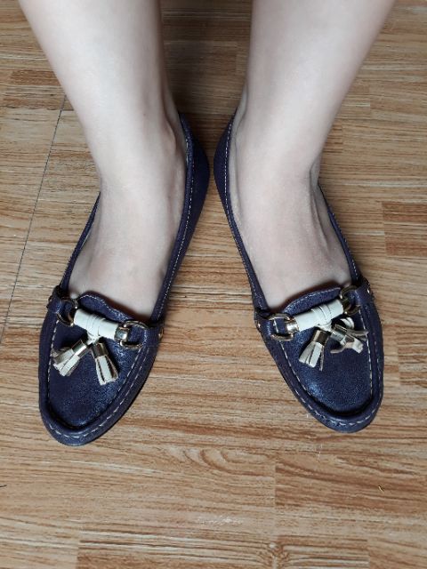 Giày nữ da thật size 37