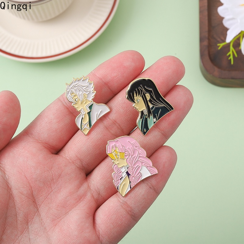 Ghim cài áo Miss Zoe bằng kim loại tráng men hình nhân vật anime dễ thương