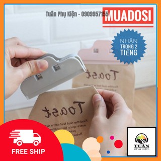 Dụng cụ kẹp miệng túi giúp bảo quản thực phẩm