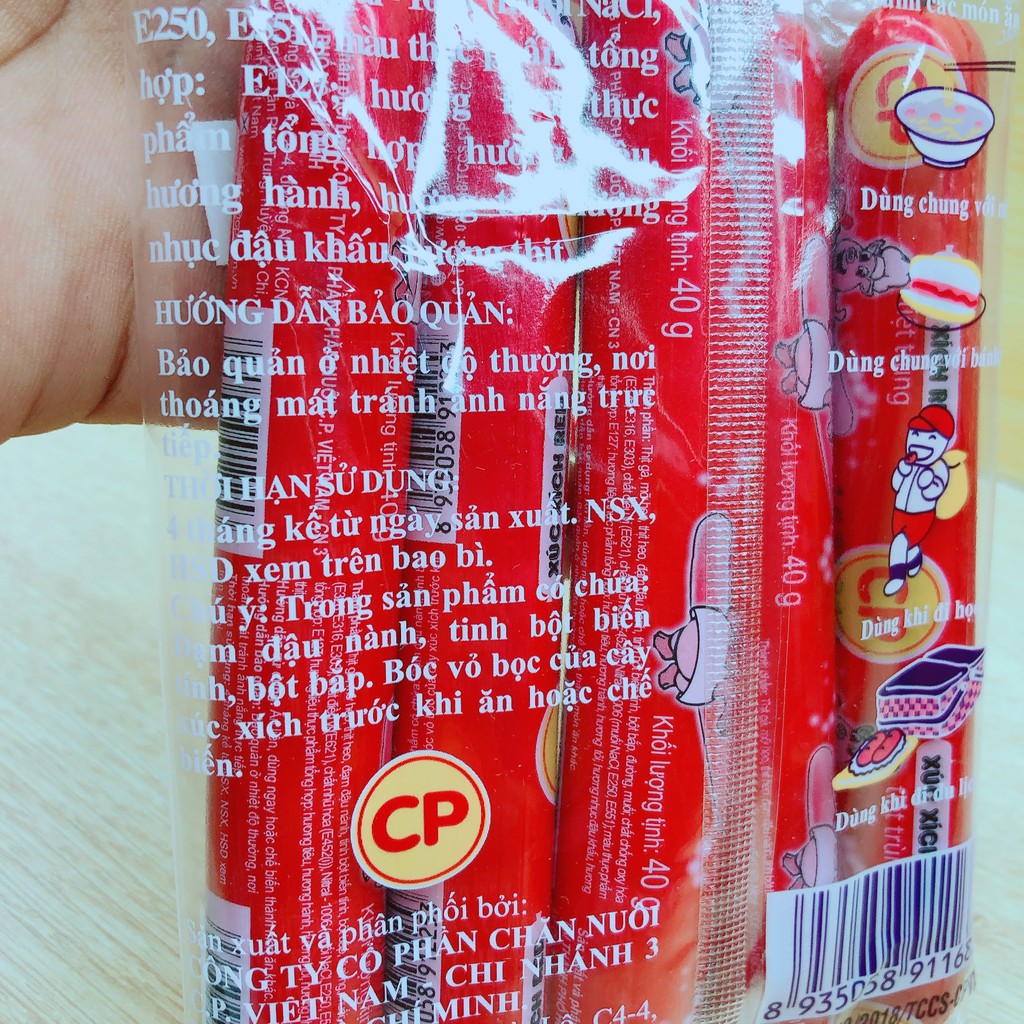 Xúc xích tiệt trùng red đỏ vị heo CP 200GR/ 5CÂY | BigBuy360 - bigbuy360.vn