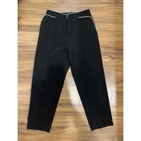 Pass quần Up to seconds size S.