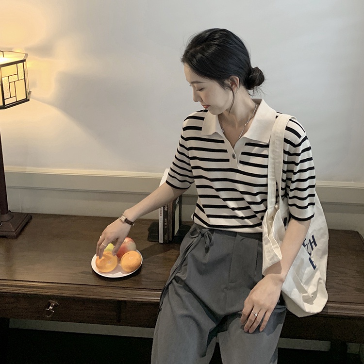 Áo thun dệt kim tay ngắn dáng rộng kẻ sọc phong cách retro hàn quốc dễ phối đồ cho nữ  Xiaozhainv