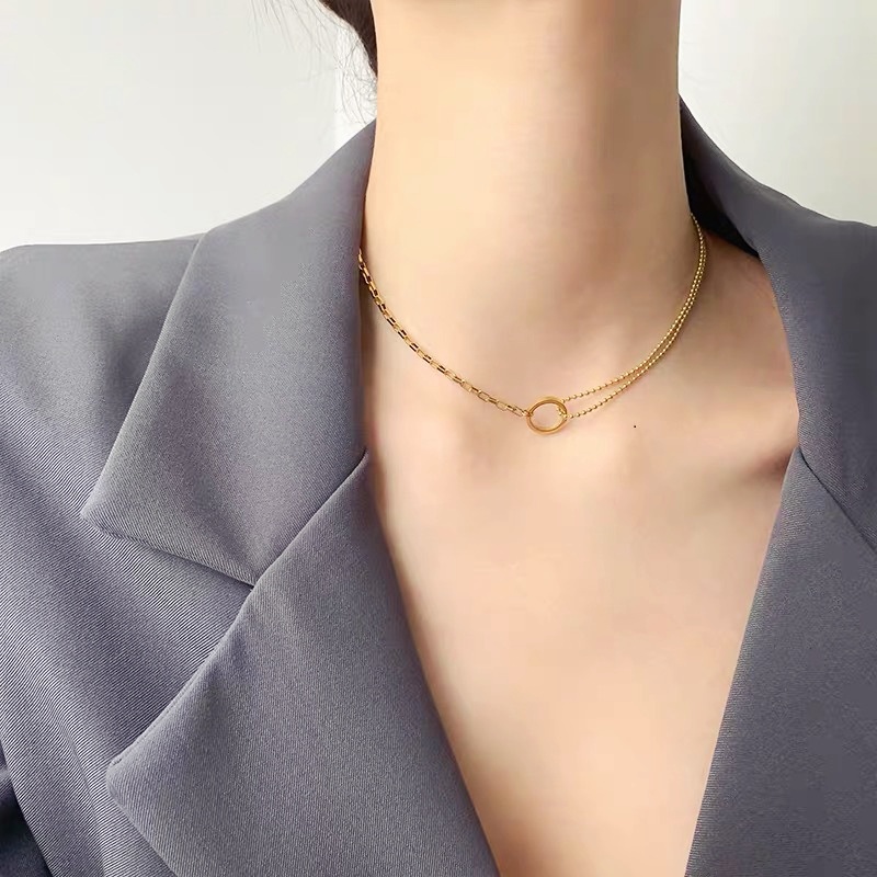 Dây chuyền titan nữ choker mặt tròn cá tính chất lượng không đen gỉ
