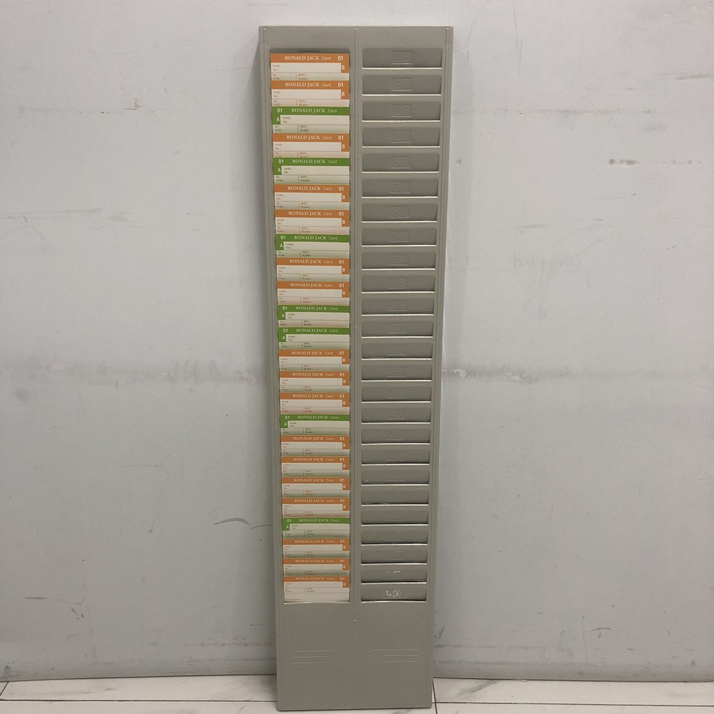 Giá để thẻ chấm công P50 | BigBuy360 - bigbuy360.vn