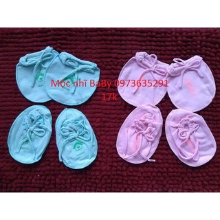 Set 3 bộ Bao tay bao chân cho bé sơ sinh