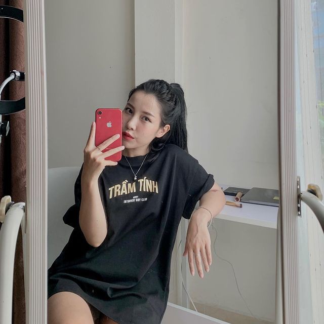 Áo thun Trầm Tính Introvert Boy Club