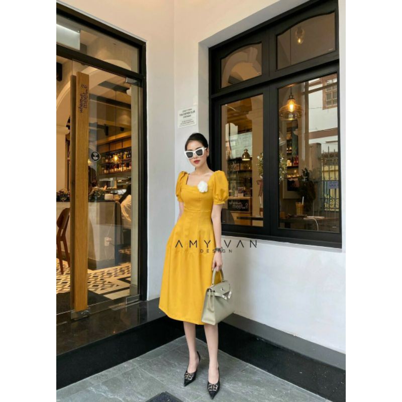 ĐẦM TIỂU THƯ MÀU VÀNG XINH INH
