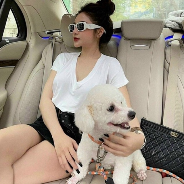Áo thun kiểu cổ tim basic chất thun dẻo mát lạnh form rộng dáng dài AT14 - NhiNhi Shop