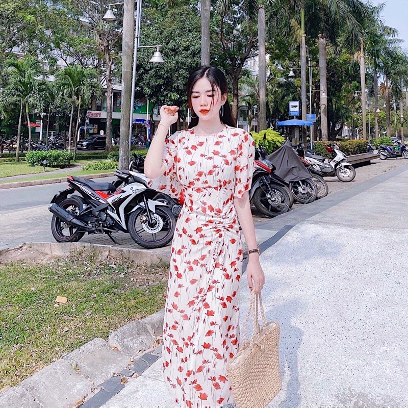 Đầm hoa đỏ tùng rút dây