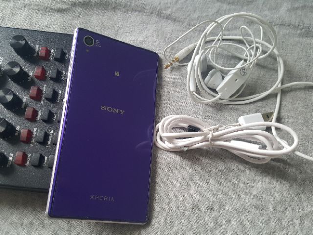 Điện thoại Sony Z1