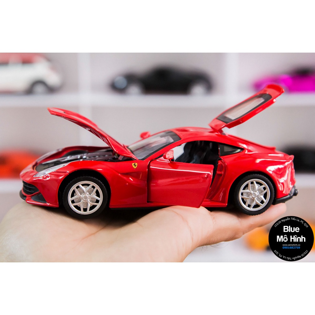 Xe mô hình Ferrari F12 Berlinetta Double Horses 1:32