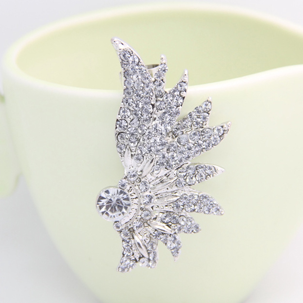 Khuyên tai trái đơn kiểu dáng đôi cánh cá tính sang trọng dành cho nữ