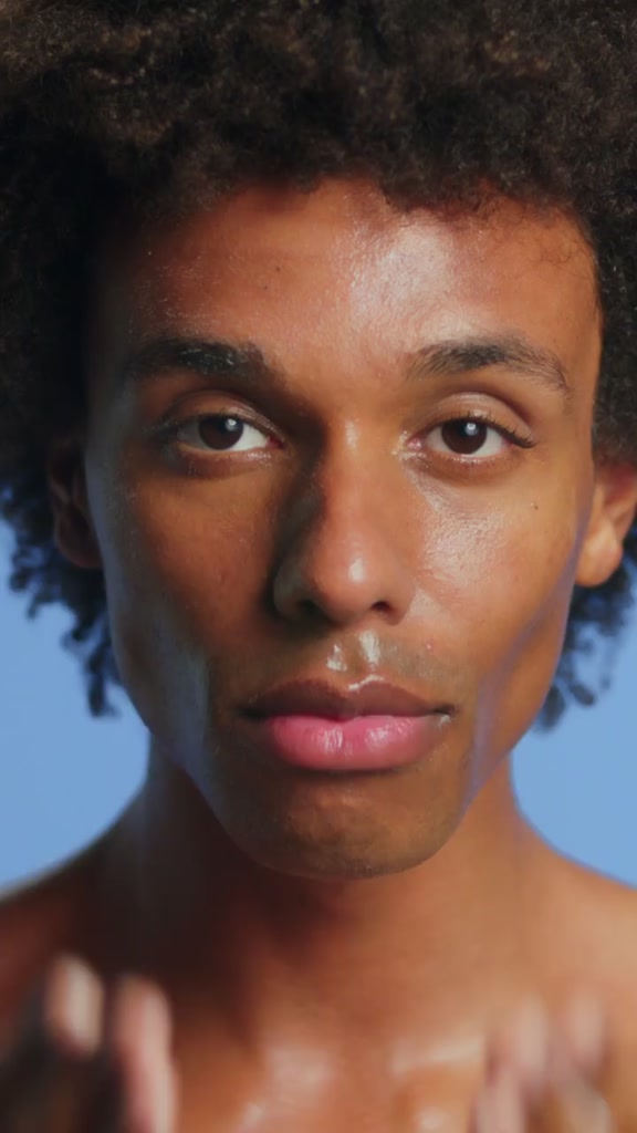 Gel rửa mặt tạo bọt giúp làm sạch sâu cho da dầu mụn nam & nữ La Roche-Posay Effaclar Foaming Gel +M 200ml | BigBuy360 - bigbuy360.vn