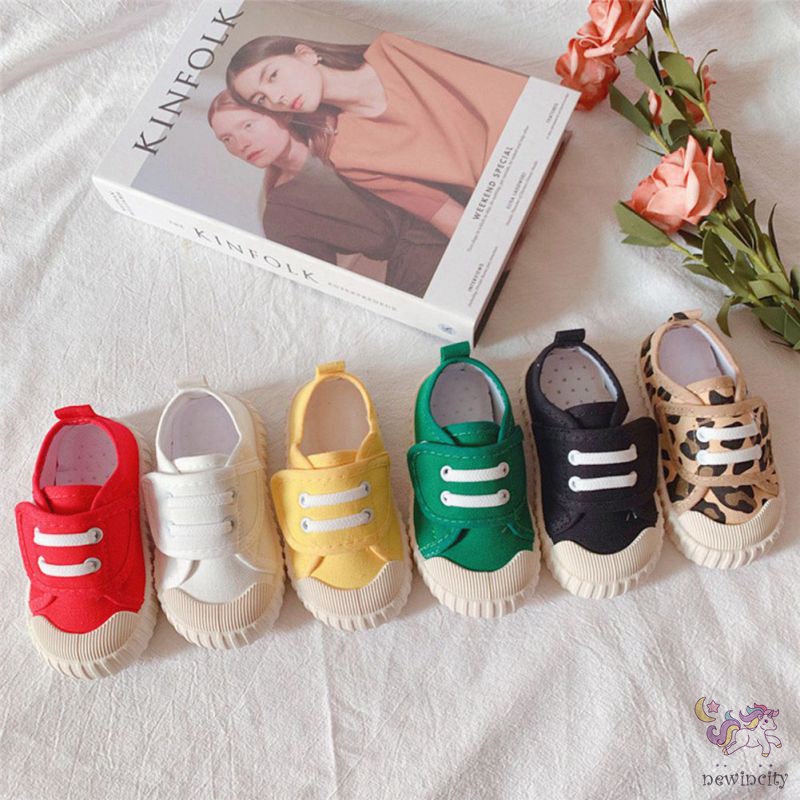 Giày Thể Thao Vải Canvas Đế Mềm Kiểu Cổ Điển Phong Cách Hàn Quốc Cho Bé