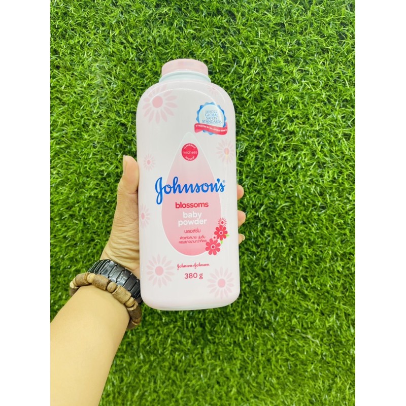 Phấn rôm Johnson Thái Blossom hồng 180g 380g