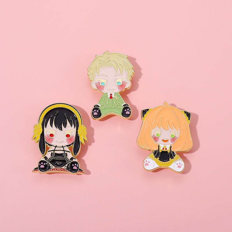 Huy Hiệu Cài Áo Ba Lô Hình anime Spy play house