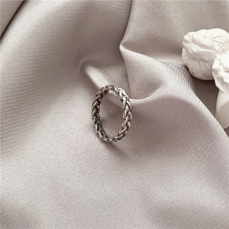 We Flower Punk Style Retro Silver Twisted Ring for Women Club Pub Party Finger Jewelry