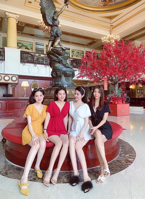 ĐẦM CỔ V Nút Bọc 4 Màu