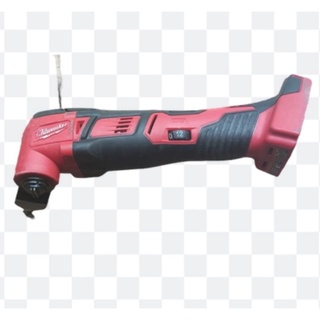 thân máy cắt rung milwaukee 18v  máy có 12cấp điều tốc số,  shop sẽ hỗ trợ ráp đế chuyển pin makita  cho ae  sử dụng