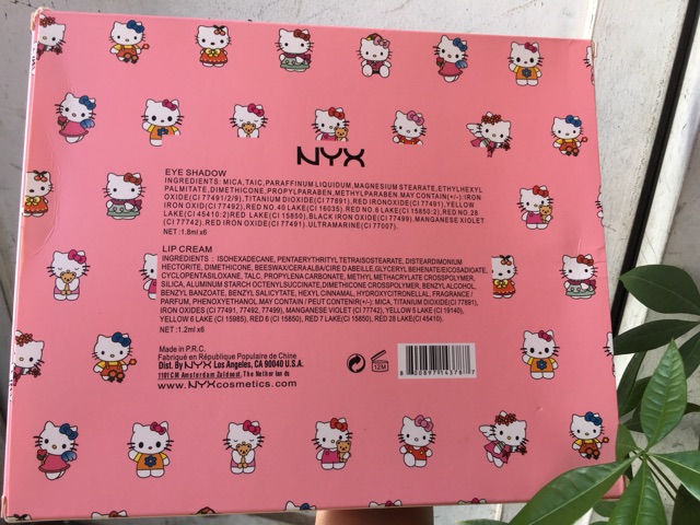 Set son kem lì và phấn mắt 12 món Nyx siêu đẹp