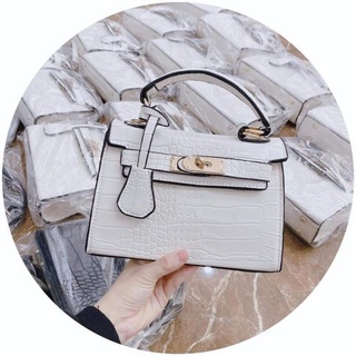 Túi xách H.M Size 20 Da Rắn Hottrend (CÓ ẢNH THẬT)