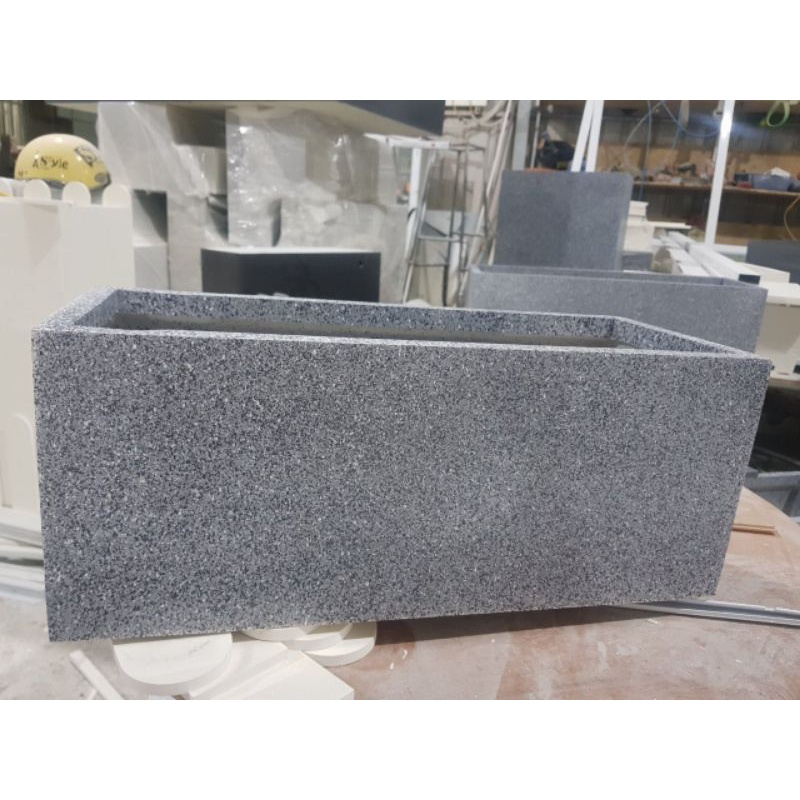 Chậu 70x23x25 Compositer màu giả đá đậm sơn 4 lớp cao cấp không chân sắc nét bo miệng rất kỹ