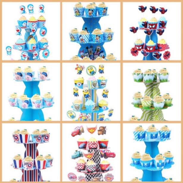 Tháp bánh 3 tầng , tem cắm + ly cupcake mẫu bé trai