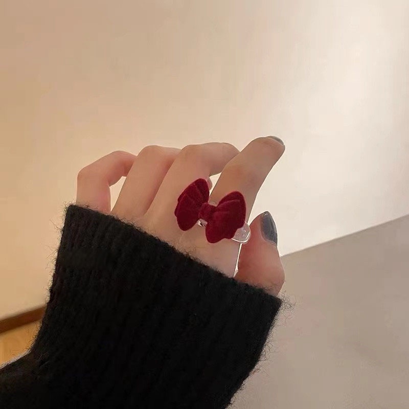 Nhẫn hình nơ màu rượu thời trang cho nữ