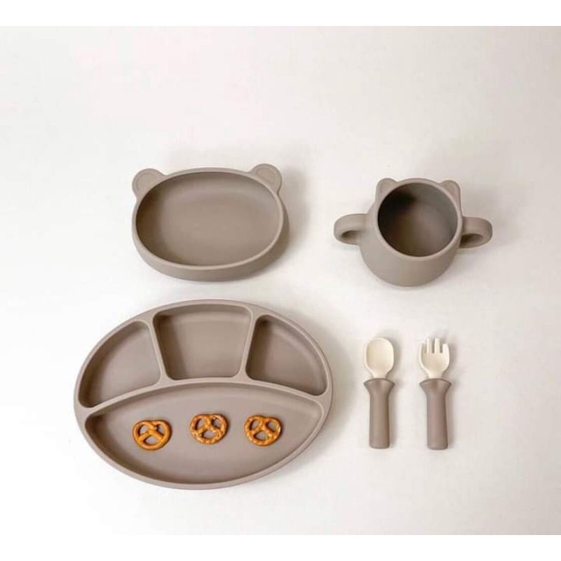 Khay ăn dặm chia ngăn Bluemama