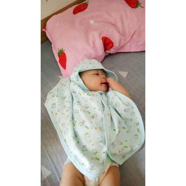 Áo choàng cánh dơi Baby Mommy cho em bé 7-16kg