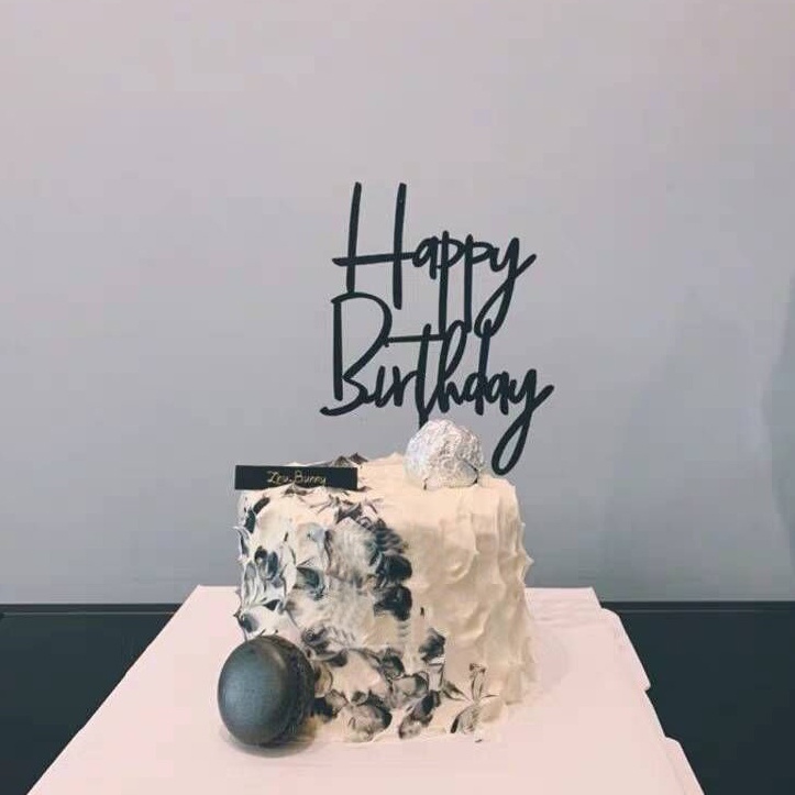 Mũ lưỡi trai in chữ happy birthday