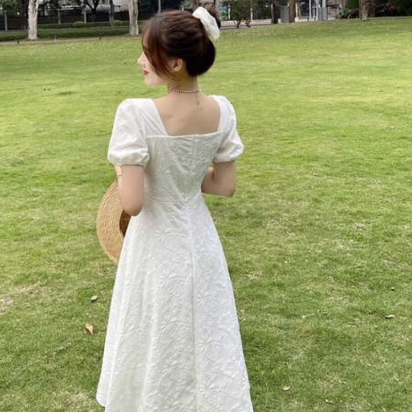 Váy Dài Qua Gối Sang Chảnh PRETTY CLOSET Váy Trắng Tiểu Thư Tay Bồng Cổ Vuông Mặc Đi Chơi Hay Đi Làm Phong Cách Hàn V31