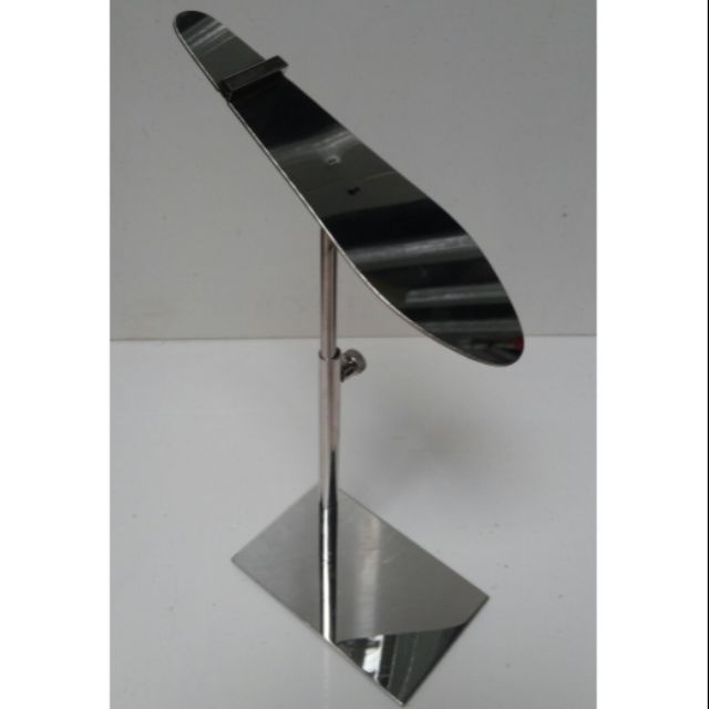 Cây inox trưng bày giày