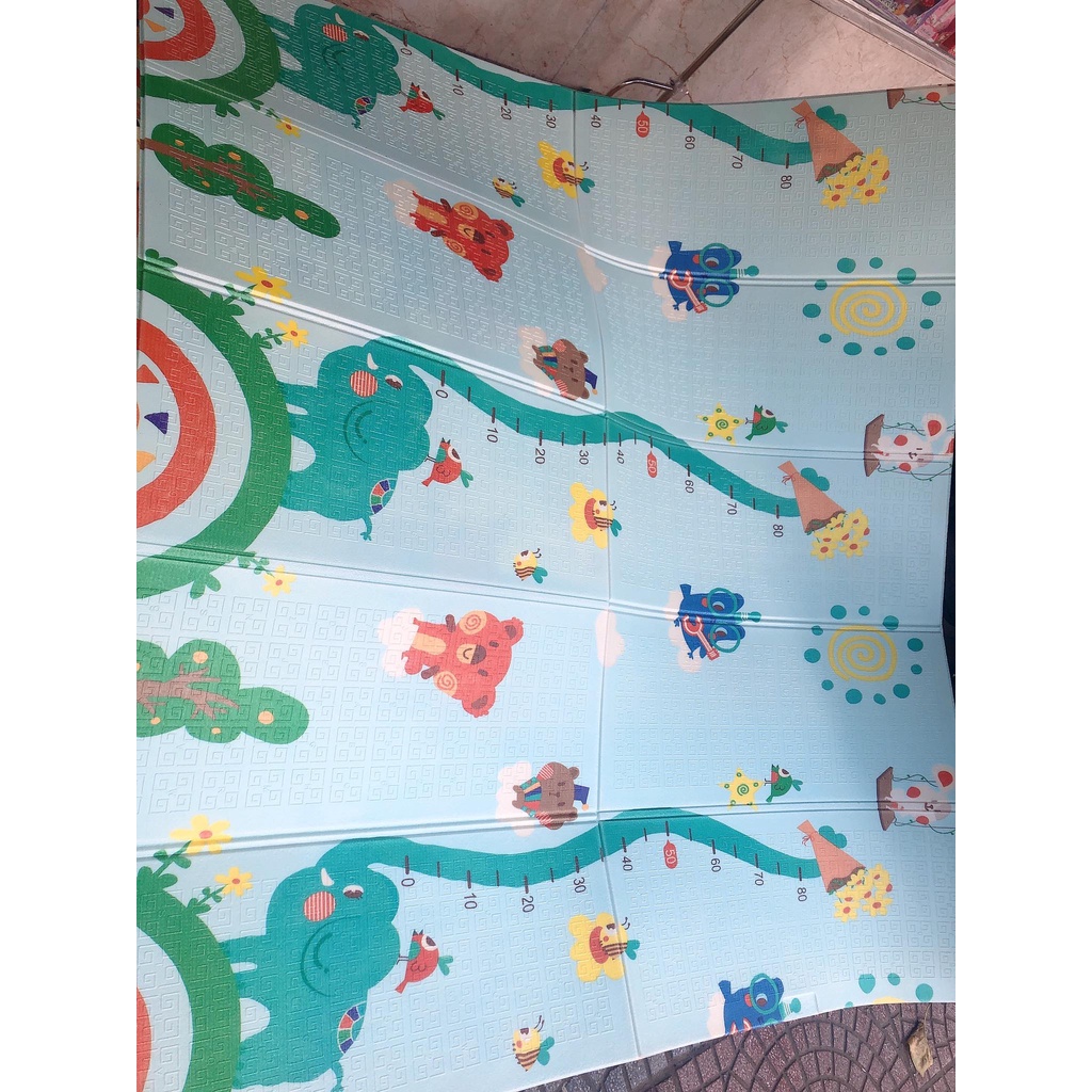 Thảm xốp gấp gọn XPE 2 mặt ,vân nổi, kt 1m8x2m - Giao màu ngẫu nhiên
