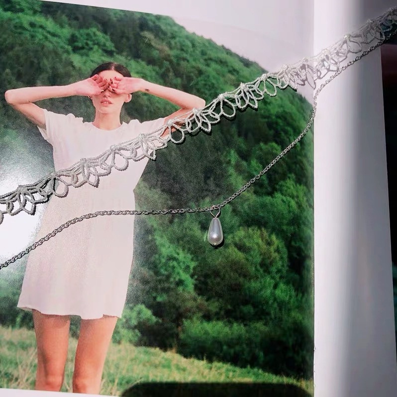 Vòng Cổ Choker Hai Lớp Đính Hạt Ngọc Trai Thời Trang