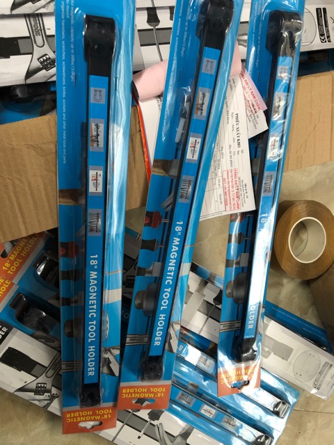 [Xả Kho] Nam châm treo dao, làm giá treo các vật dụng kim loại kìm kéo dao tô vit...