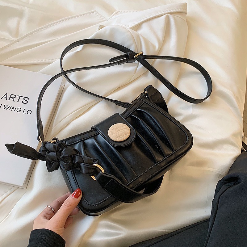 Túi xách đeo chéo nữ giá rẻ đẹp đi chơi phong cách thời trang hàn quốc dễ thương cute DC406