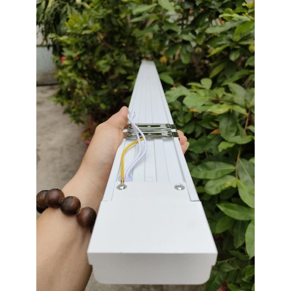 Đèn Led Bán Nguyệt đầu vuông 1m2 Mica Nhôm Ánh sáng Trắng 7000K 60w Siêu Sáng