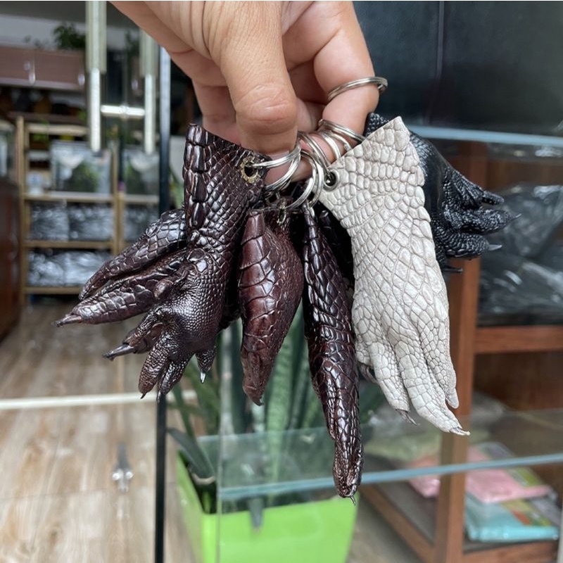 ✅Da cá sấu thật ✅Mốc treo chìa khóa Da Bàn Tay Cá Sấu
