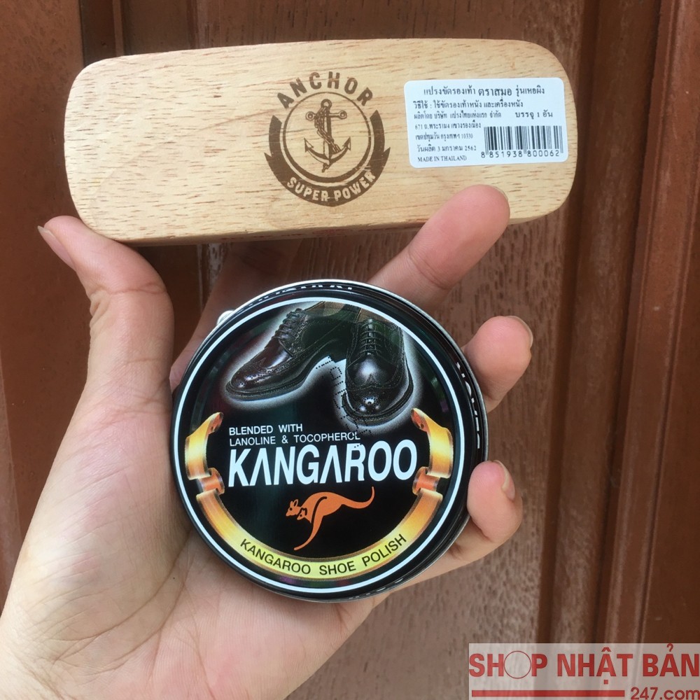 [Chính hãng] Combo xi đánh giày Kangaroo Hàn Quốc + Bàn chải đánh giày cán gỗ