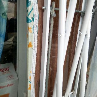 BÀN ỦI ĐỒ KIỂU THÁI (HÀNG CHÂN TO, KO KÊNH)