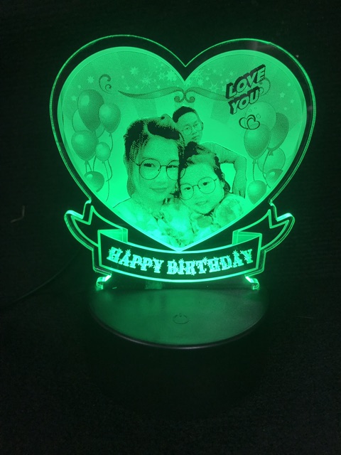 Đèn Led 3d đổi 16 màu khắc hình ảnh theo yêu cầu