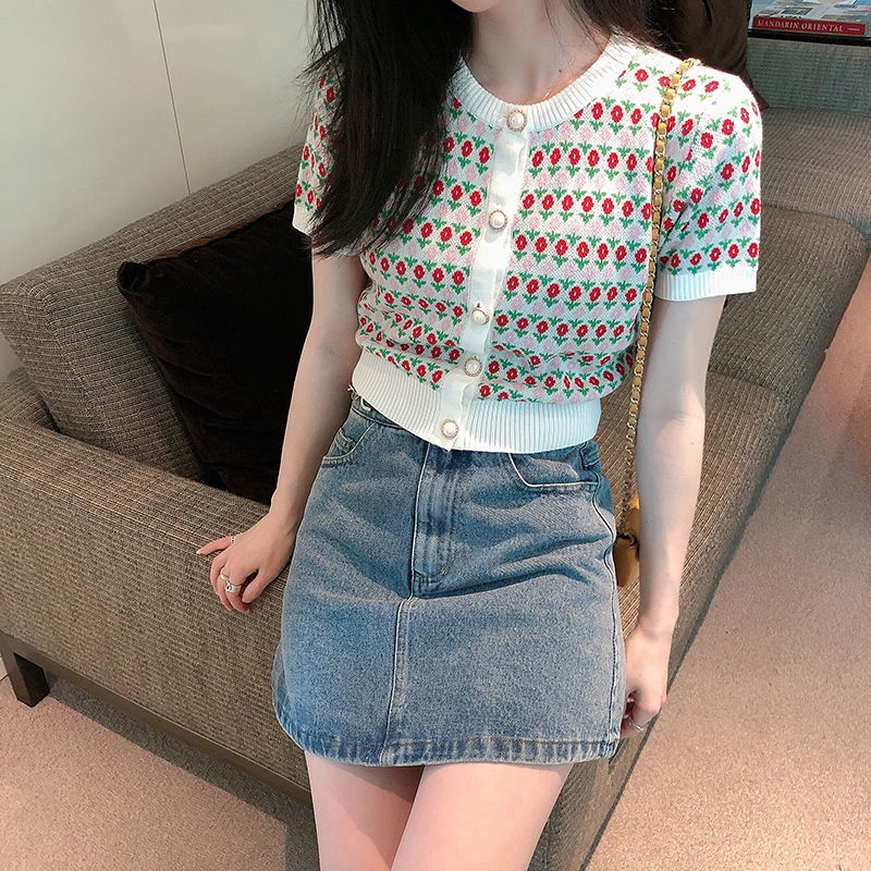 Áo Dệt Kim Tay Ngắn Hoạ Tiết Hoa Thiết Kế Thời Trang Xinh Xắn Cho Nữ