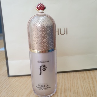 KEM NỀN WHOO ESSENTIAL FOUNDATION