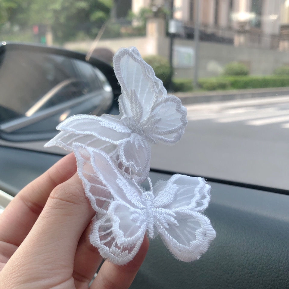 Pearl Embroidery Butterfly Hairclips