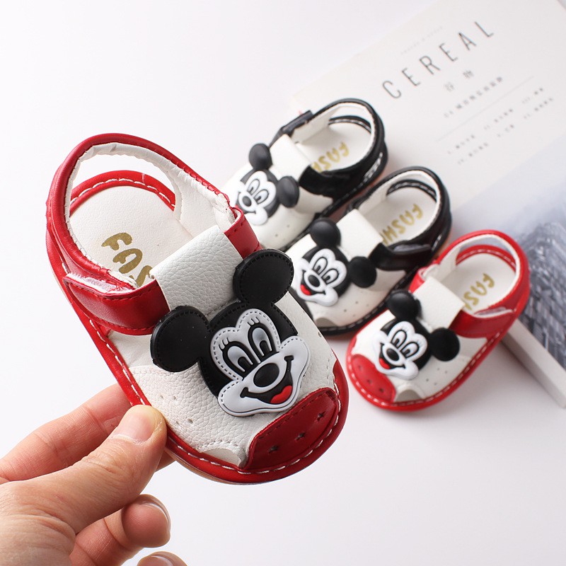 Dép Sandal cho bé trai bé gái - Dép sandal tập đi có hình Mickey có còi quai dán dễ thương phong cách Hàn Quốc B802