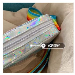 Túi trái tim kim tuyến