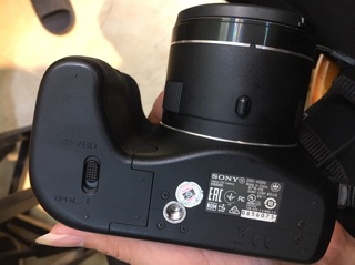 Máy ảnh sony H300