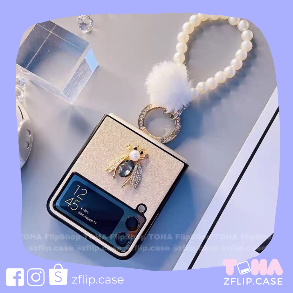 Ốp da Samsung Z Flip 3 / Z Flip 4 gold đính ong đá kèm ring và dây móc sang chảnh / Z Flip3 / ZFlip3 / Z Flip4/ ZFlip4